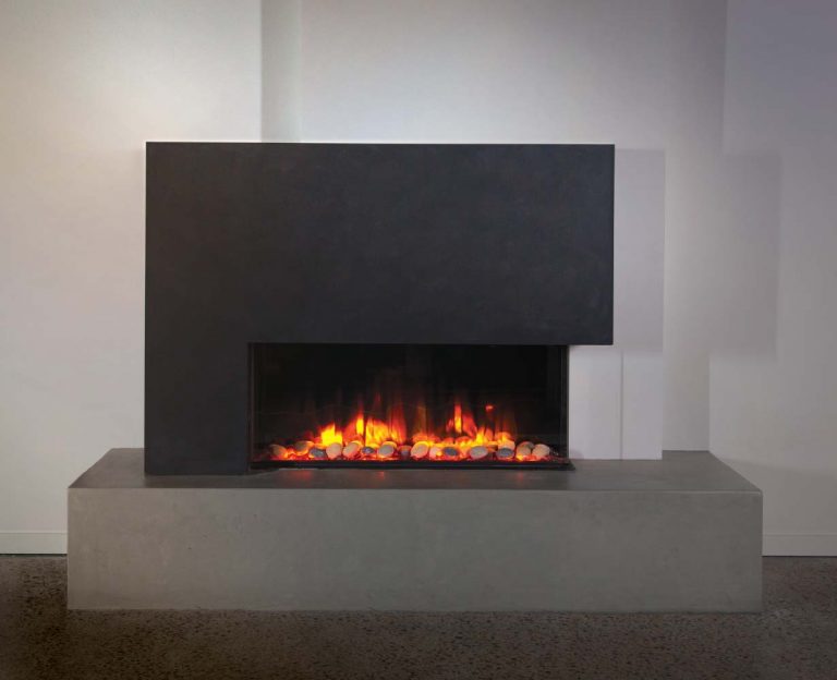 The 620E allows you to create a fire look, which is completely unique.